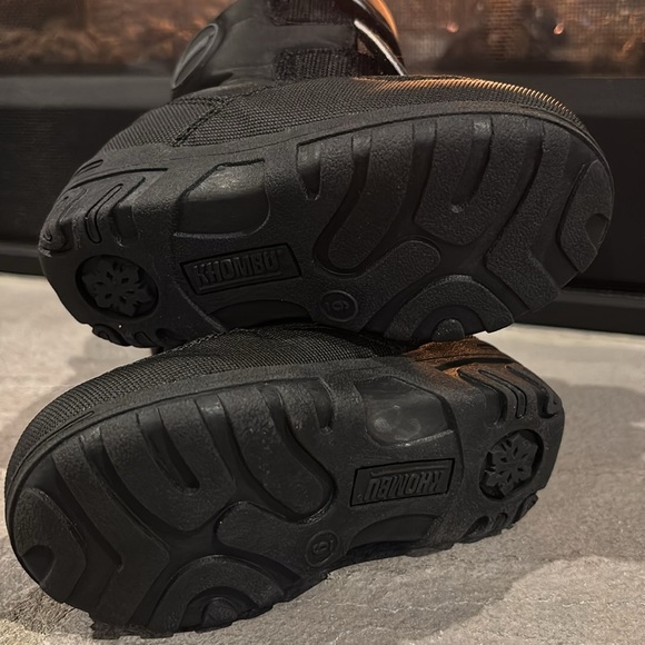 Khombu Neek 2 Winter/snow waterproof/Thermolite insulate Velcro,rugged sole boot - Picture 3 of 12